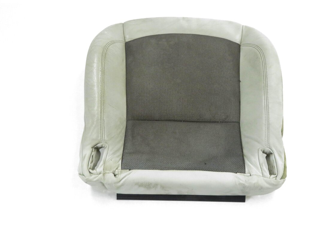 Thumbnail 4: 2003 BMW Z4 (E85) LEFT FRONT DRIVER LOWER BOTTOM HEATED SEAT CUSHION (GRAY)