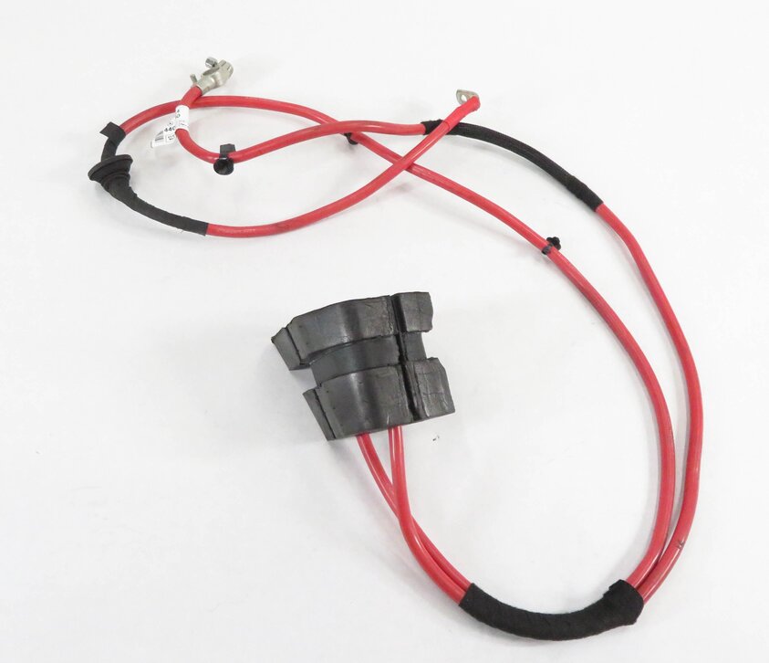 Thumbnail 3: 2012 MERCEDES GL350 (X164) 3.0L OM642 DIESEL ALTERNATOR POSITIVE BATTERY CABLE
