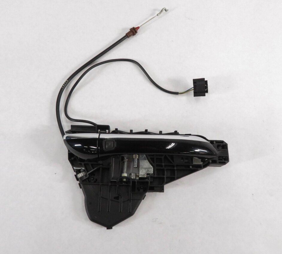 Thumbnail 2: 2012 MERCEDES GL350 (X164) RIGHT FRONT EXTERIOR DOOR HANDLE (BLACK 040U)