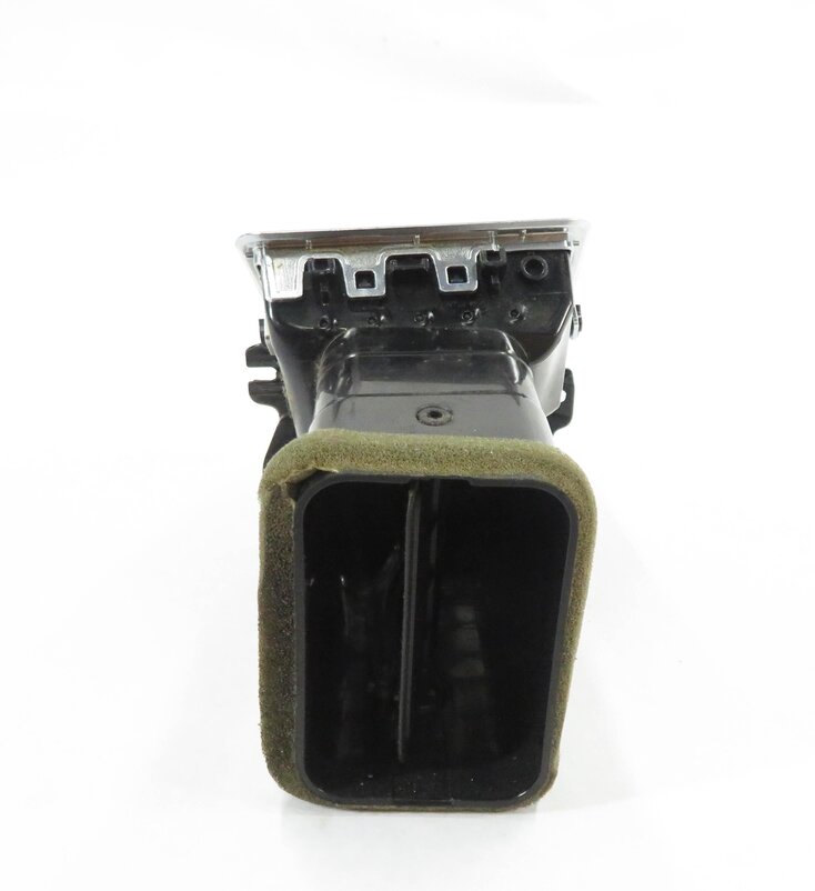 Thumbnail 4: 2011 RANGE ROVER SPORT (L320) RIGHT DASH OUTER HEATER A/C AIR VENT (SILVER)