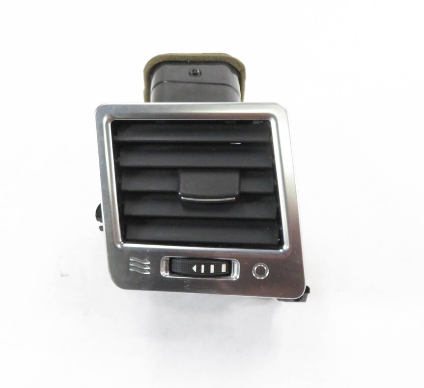 Thumbnail 2: 2011 RANGE ROVER SPORT (L320) LEFT DASH OUTER HEATER A/C AIR VENT (SILVER)