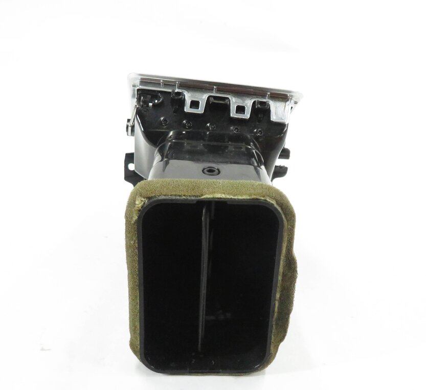 Thumbnail 4: 2011 RANGE ROVER SPORT (L320) LEFT DASH OUTER HEATER A/C AIR VENT (SILVER)