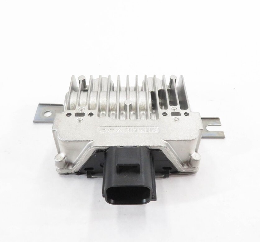 Thumbnail 2: 2010-2015 RANGE ROVER SPORT EVOQUE LR2 LR4 (FF/F4 L320) FUEL PUMP CONTROL MODULE
