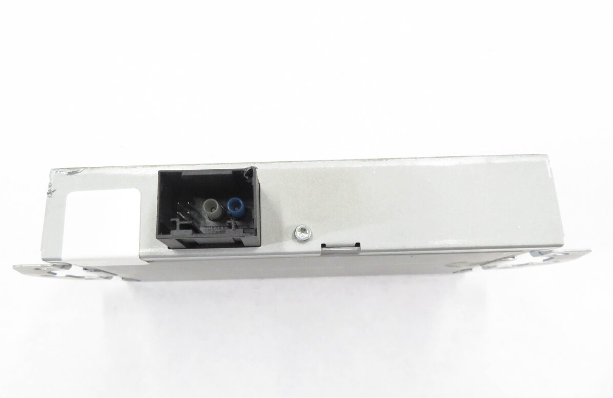 Thumbnail 5: 2011 RANGE ROVER SPORT (L320) RADIO STEREO USB / i-POD INTERFACE CONTROL MODULE