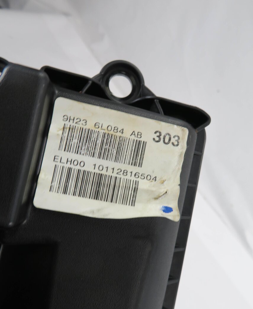 Thumbnail 7: 10-18 RANGE ROVER SPORT (L320 L322 L494 L405) 5.0L V8 - LEFT ENGINE VALVE COVER