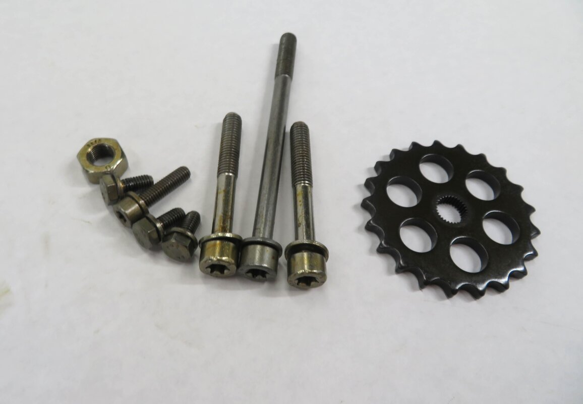 Thumbnail 8: 2011 BMW M3 ///M (E90) 4.0L S65 V8 ENGINE MOTOR OIL FLUID PUMP (PRIMARY)