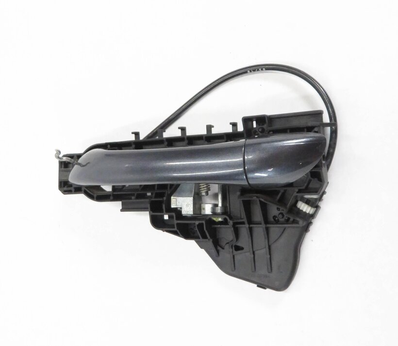 Thumbnail 3: 2010 MERCEDES BENZ ML350 (W164) LEFT REAR EXTERIOR DOOR HANDLE (TENORITE GRAY)