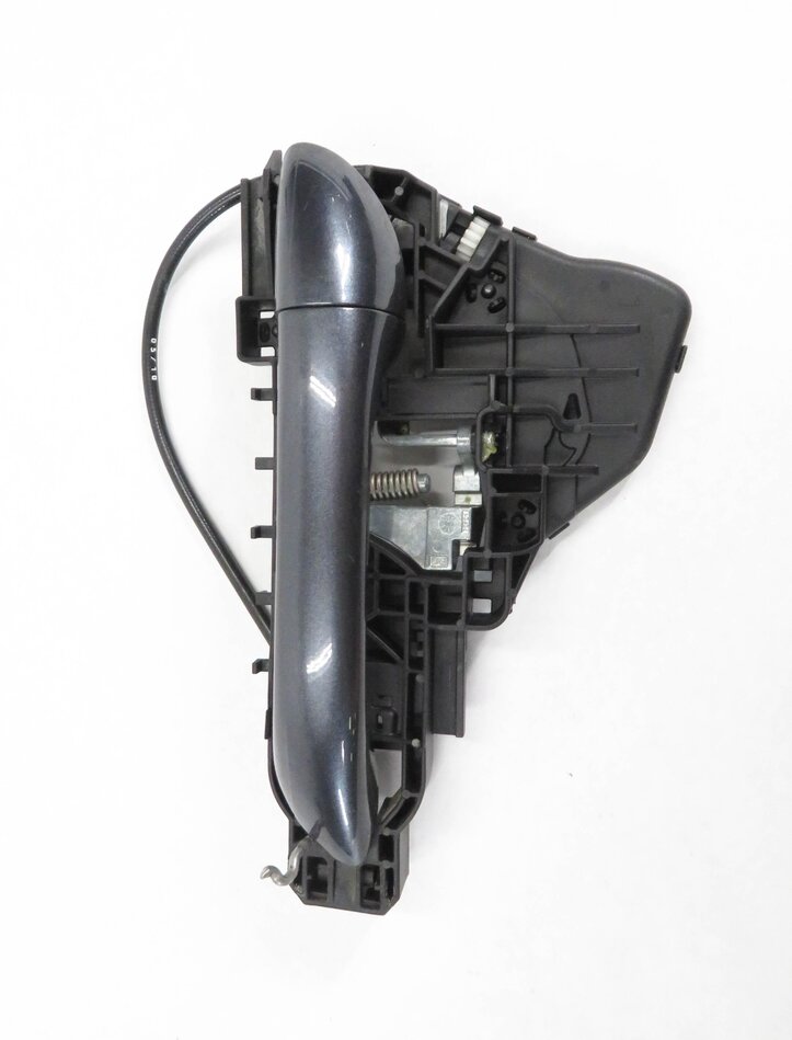 Thumbnail 4: 2010 MERCEDES BENZ ML350 (W164) LEFT REAR EXTERIOR DOOR HANDLE (TENORITE GRAY)