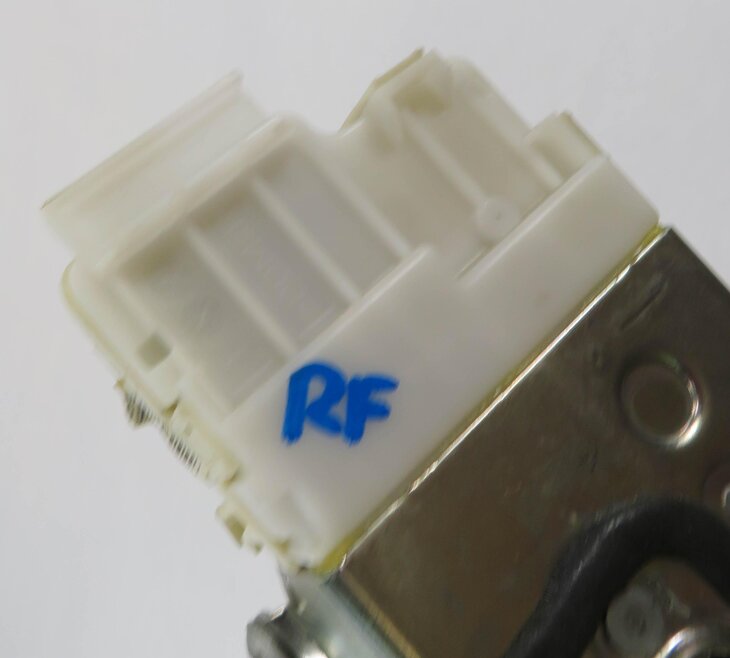 Thumbnail 6: 07-12 MB GL320 GL350 GL450 GL550 ML320 ML350 ML450 ML550 RIGHT FRONT DOOR LATCH