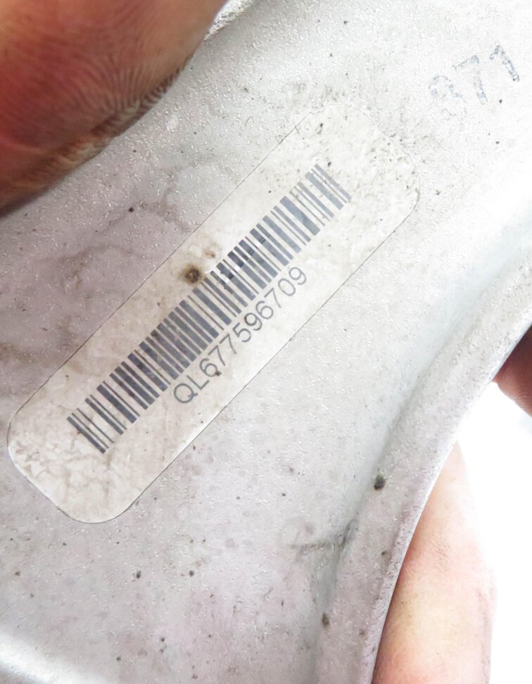 Thumbnail 5: 11-19 BMW 528i 535i 550i 640i 650i (F06 F10) RWD RIGHT FRONT CONTROL ARM SET (3)