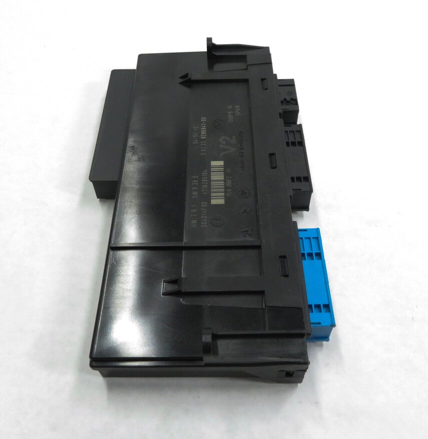 Thumbnail 3: 2013 BMW ACTIVEHYBRID 5 - MAIN PRIMARY BODY CONTROL MODULE COMPUTER