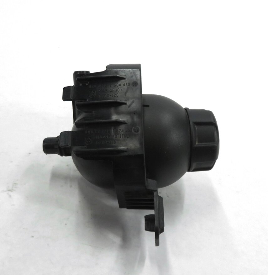 Thumbnail 3: 12-16 BMW ACTIVEHYBRID 5 / 7 (F04 F10) OVERFLOW RECOVERY TANK COOLANT RESERVOIR