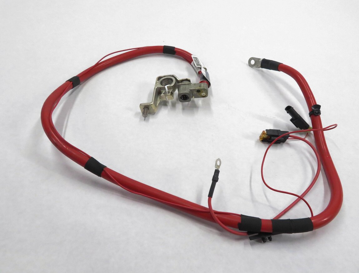 Thumbnail 4: 2013 BMW ACTIVEHYBRID 5 - POST TERMINAL POSITIVE BATTERY CABLE LEAD (SRS)
