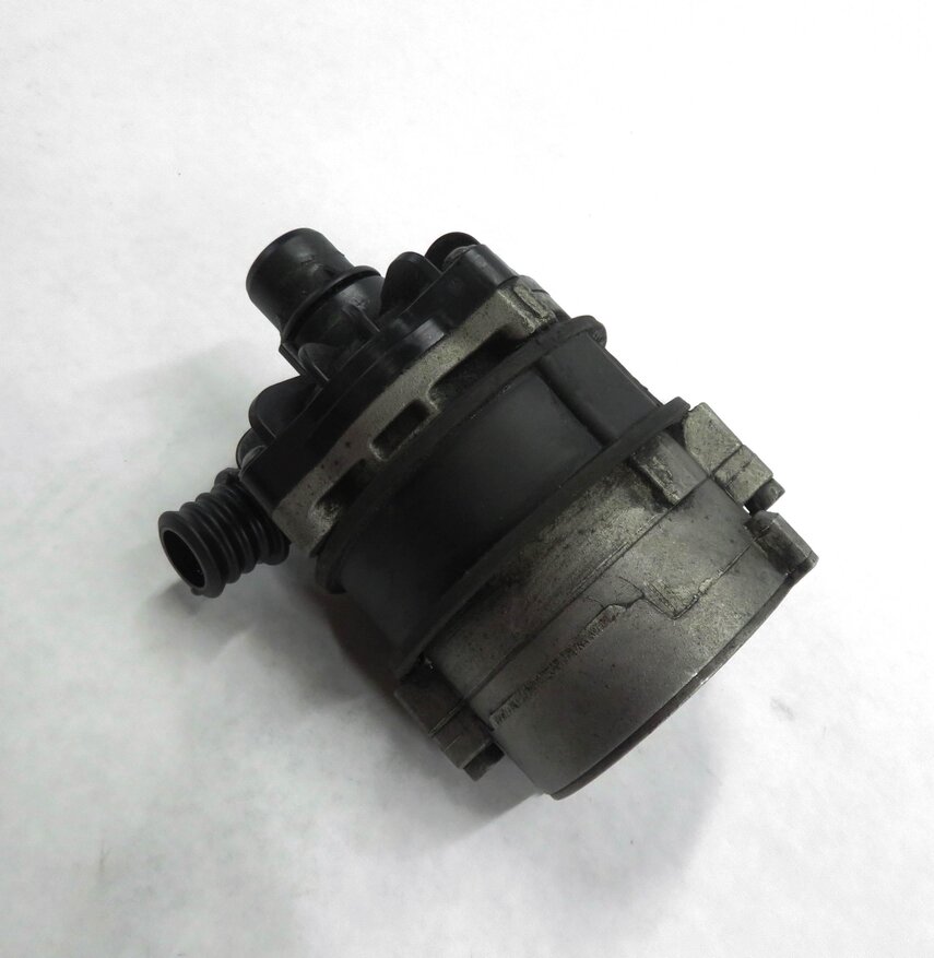 2013 BMW ACTIVEHYBRID 5 - 3.0L N55 TURBO ENGINE AUX AUXILIARY WATER COOLANT PUMP