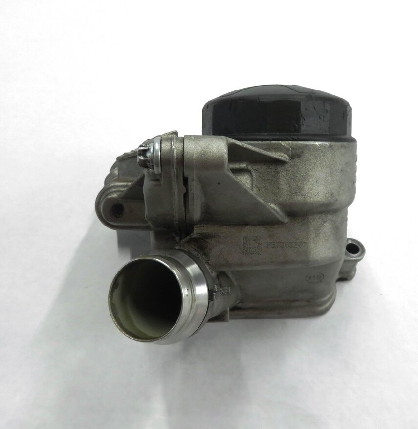 Thumbnail 4: 2013 BMW ACTIVEHYBRID 5 - 3.0L N55 TURBO ENGINE MOTOR FLUID OIL FILTER HOUSING