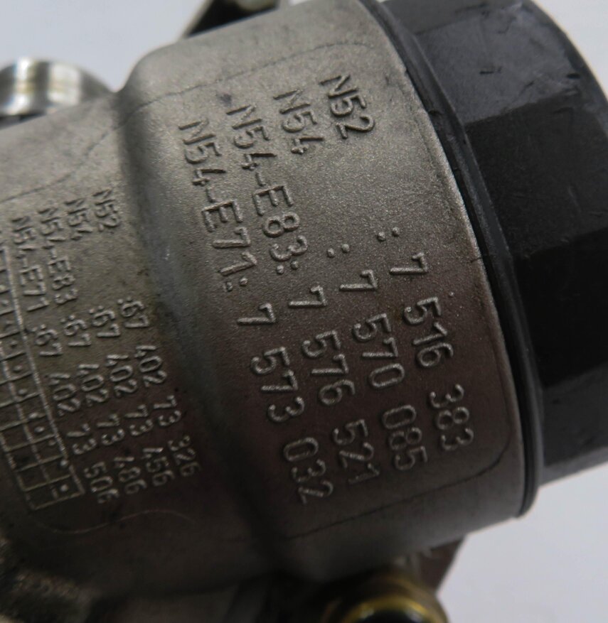 Thumbnail 7: 2013 BMW ACTIVEHYBRID 5 - 3.0L N55 TURBO ENGINE MOTOR FLUID OIL FILTER HOUSING