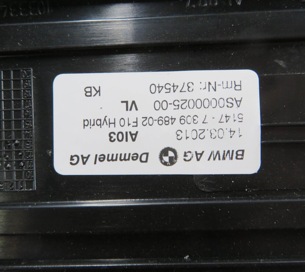 Thumbnail 8: 2013 BMW ACTIVEHYBRID 5 - FRONT & REAR DOOR SILL SCUFF PLATE TRIM PANEL SET-4