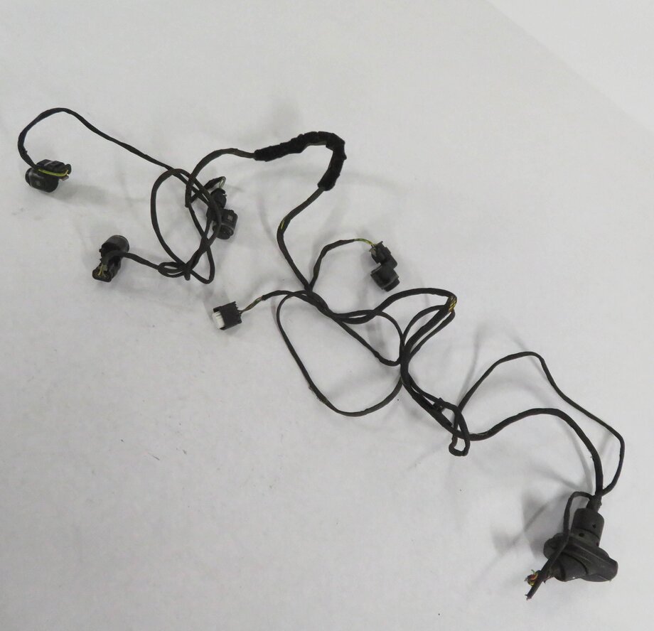 2013 BMW ACTIVEHYBRID 5 - REAR PDC PARK DISTANCE SENSOR SET w/ HARNESS (BLACK)