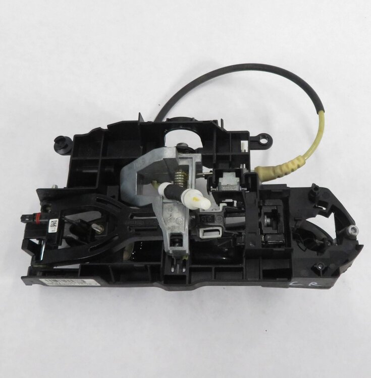 Thumbnail 5: 2011-2016 BMW 528i 535i 550i M5 (F10) LEFT REAR DOOR HANDLE w/ LIGHT (BLACK)