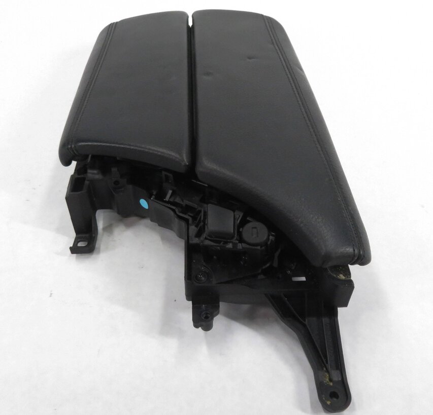 Thumbnail 4: 12-16 BMW 528i 535i 550i ACTIVEHYBRID 5 (F10) CENTER CONSOLE ARM REST (BLACK)
