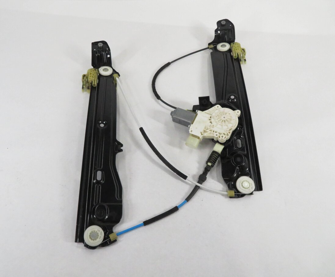 Thumbnail 2: 11-16 BMW 528i 535i 550i M5 (F10) LEFT FRONT DRIVER WINDOW REGULATOR w/ MOTOR