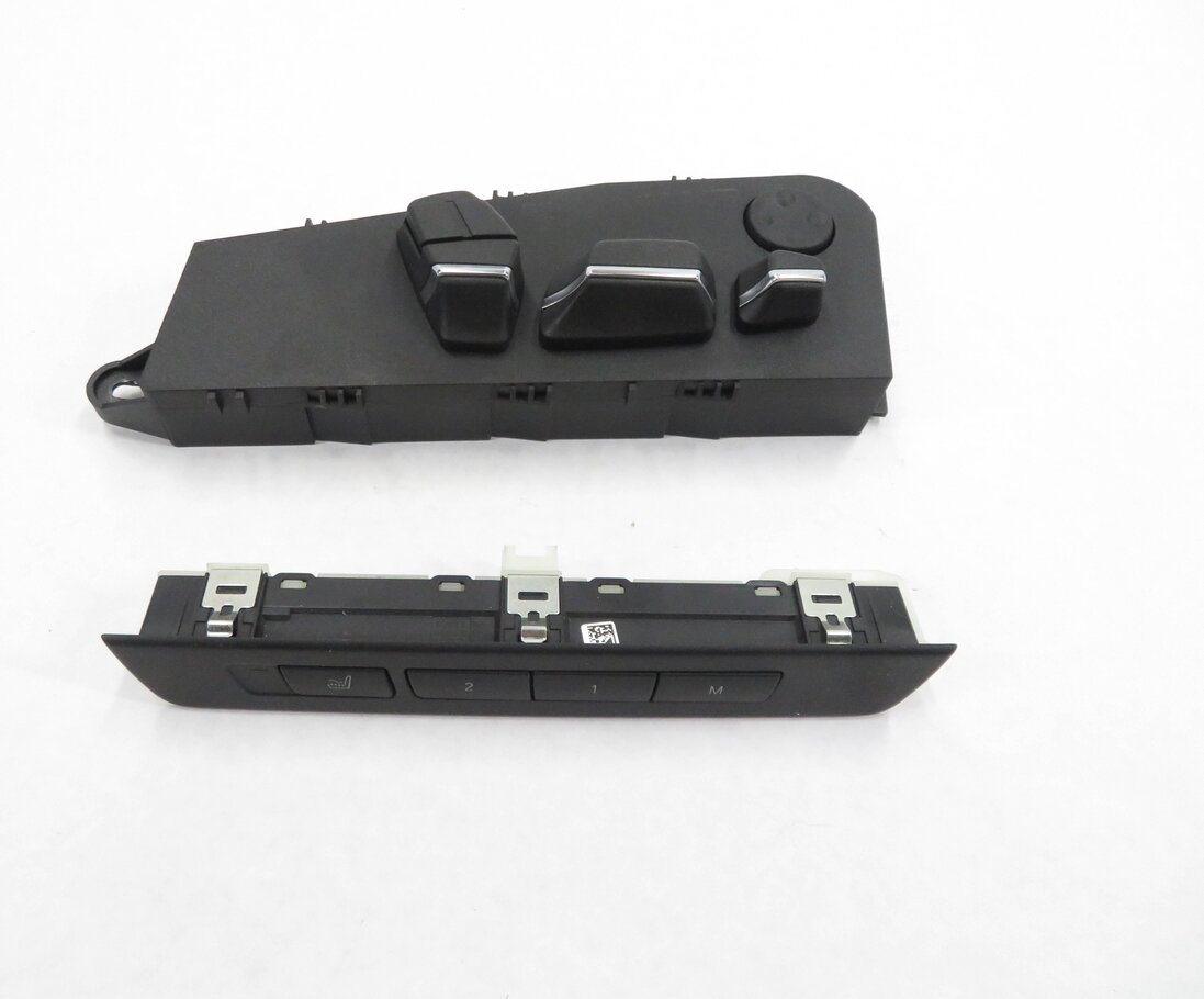 Thumbnail 2: 2013 BMW ACTIVEHYBRID 5 - RIGHT FRONT PASSENGER MEMORY SEAT ADJUSTMENT SWITCH