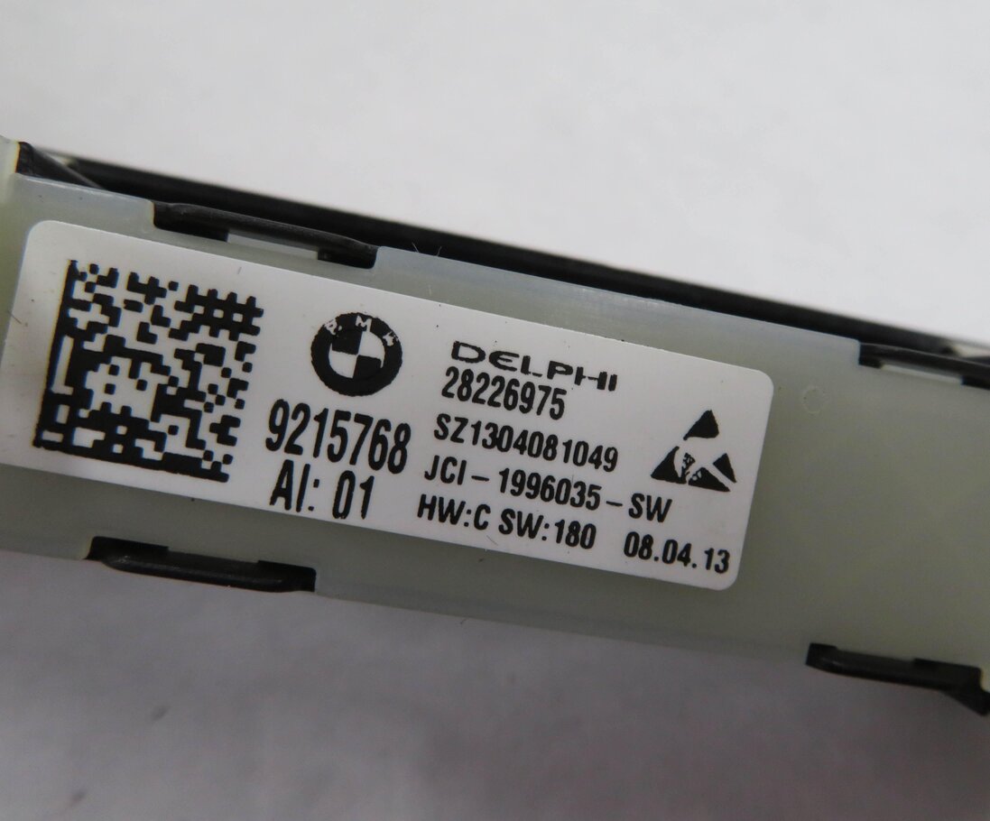 Thumbnail 8: 2013 BMW ACTIVEHYBRID 5 - RIGHT FRONT PASSENGER MEMORY SEAT ADJUSTMENT SWITCH