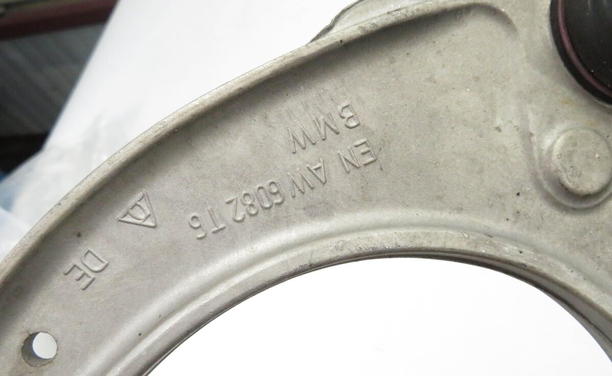 Thumbnail 11: 11-19 BMW 528i 535i 550i 640i 650i (F06 F10) RWD RIGHT FRONT CONTROL ARM SET (3)