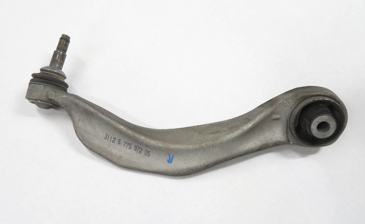 Thumbnail 5: 11-19 BMW 528i 535i 550i 640i 650i (F06 F10) RWD RIGHT FRONT CONTROL ARM SET (3)
