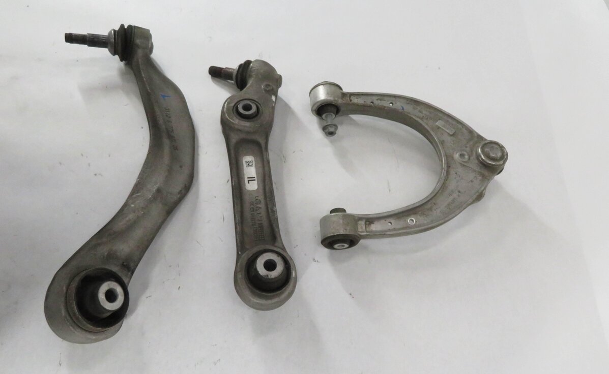 Thumbnail 3: 11-19 BMW 528i 535i 550i 640i 650i (F06 F10) RWD LEFT FRONT CONTROL ARM SET (3)
