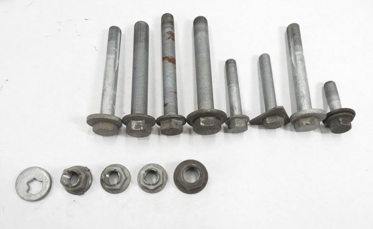 Thumbnail 9: 11-19 BMW 535i 550i 640i 650i 740i 750i (F01 F10) RIGHT REAR CONTROL ARM SET-3