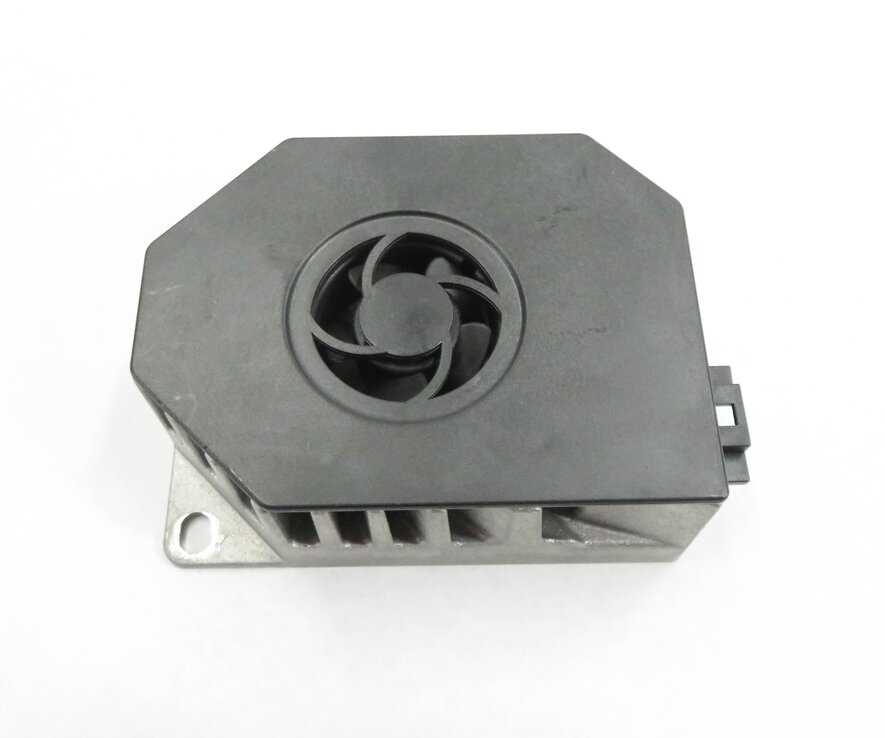 Thumbnail 2: 2010 MERCEDES BENZ GL450 (X164) HARMAN BECKER SUBWOOFER SUB WOOFER AMP AMPLIFIER