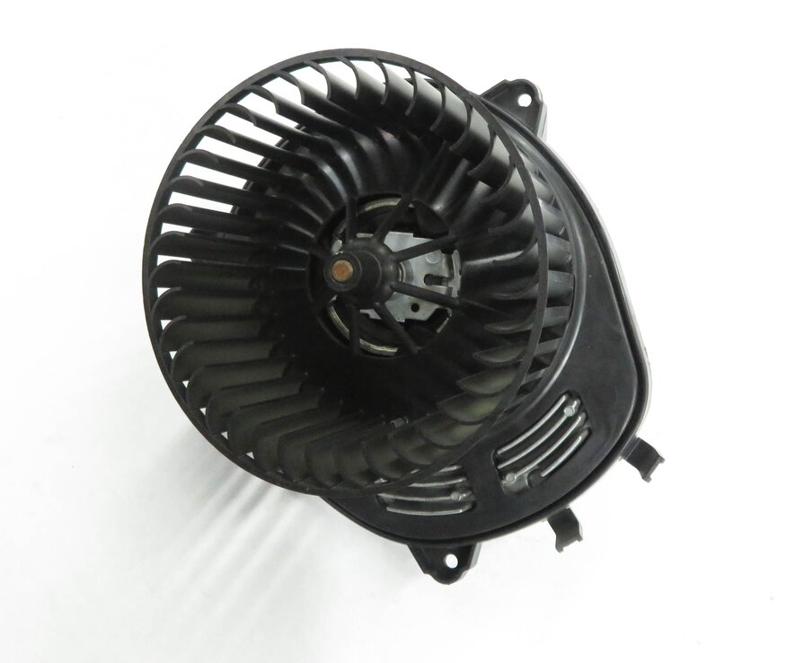06-13 MB GL320 GL450 GL550 ML320 ML350 ML450 ML500 R320 R350 REAR BLOWER MOTOR