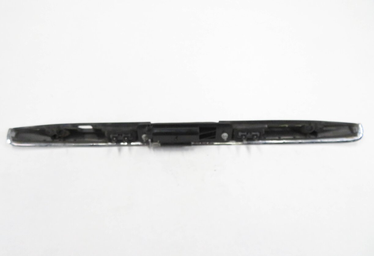 Thumbnail 4: 2010 MERCEDES BENZ GL450 (X164) REAR TRUNK HANDLE w/ LICENSE LIGHT (CHROME)