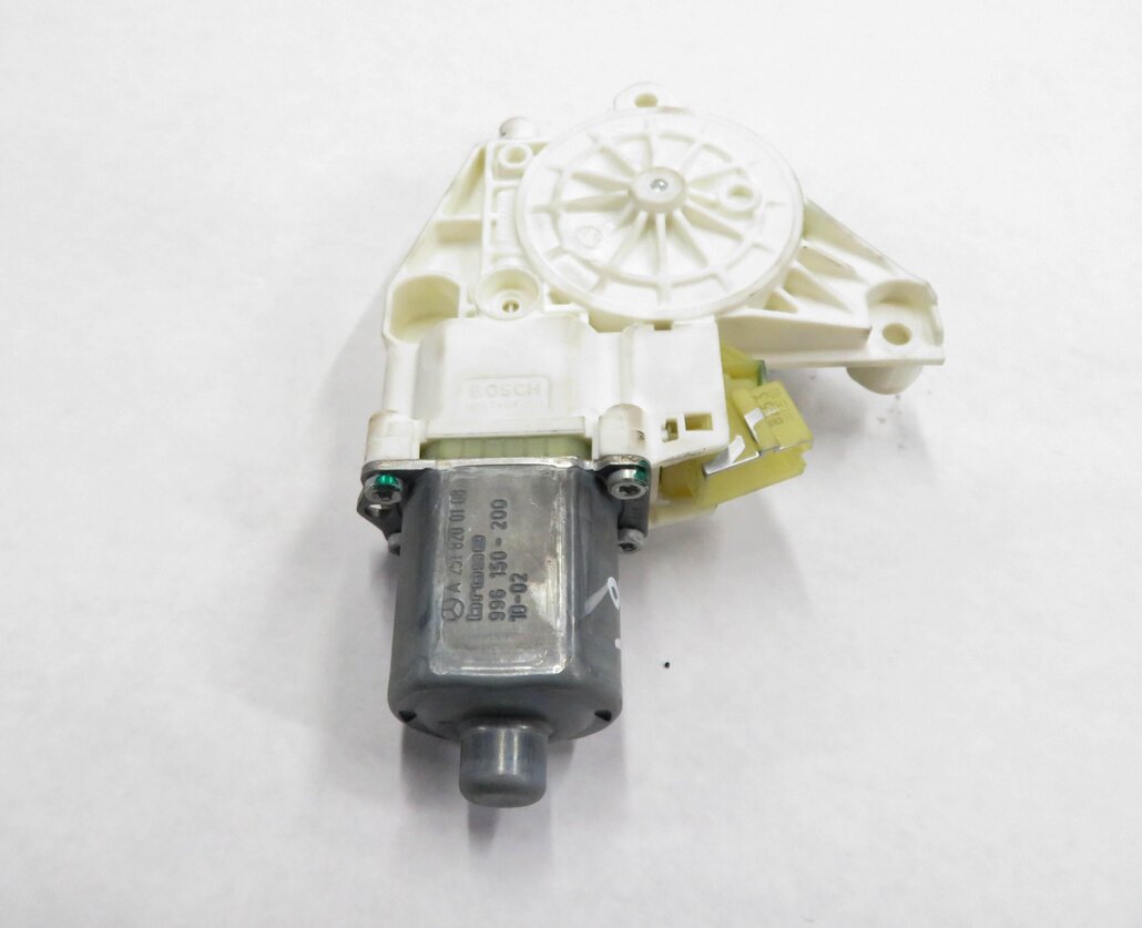 Thumbnail 3: 06-13 MB GL320 GL350 GL450 ML320 R500 (W164 X164) - LEFT REAR DOOR WINDOW MOTOR