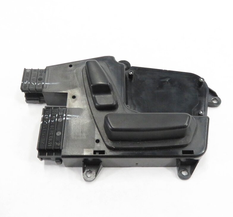 Thumbnail 2: 2010 MERCEDES GL450 (X164) RIGHT FRONT PASSENGER POWER SEAT ADJUSTMENT SWITCH