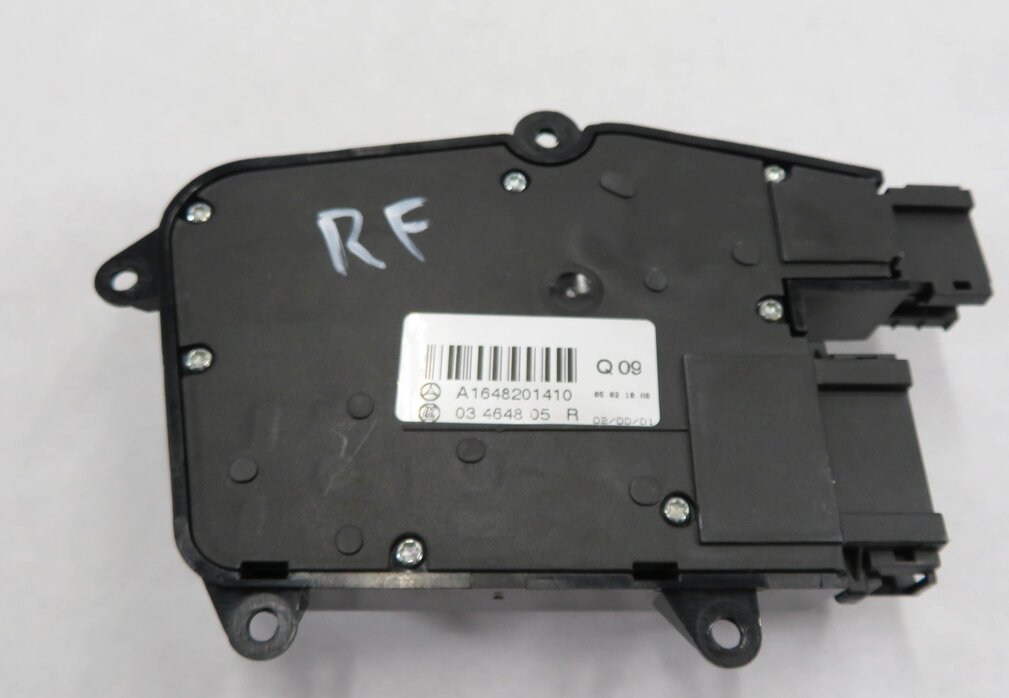 Thumbnail 5: 2010 MERCEDES GL450 (X164) RIGHT FRONT PASSENGER POWER SEAT ADJUSTMENT SWITCH
