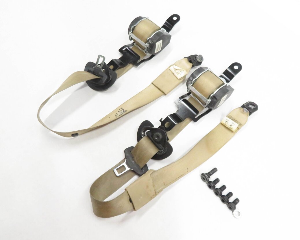 2007 BMW X5 (E70) REAR 2nd SECOND ROW SEATBELT RETRACTOR SET-2 (BEIGE)