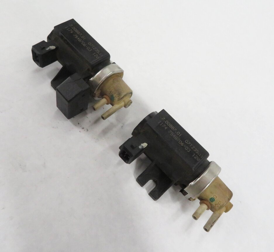 2008 BMW 535i (E60) 3.0L N54 TWIN TURBO TURBOCHARGER CONVERTER VALVE SET-2