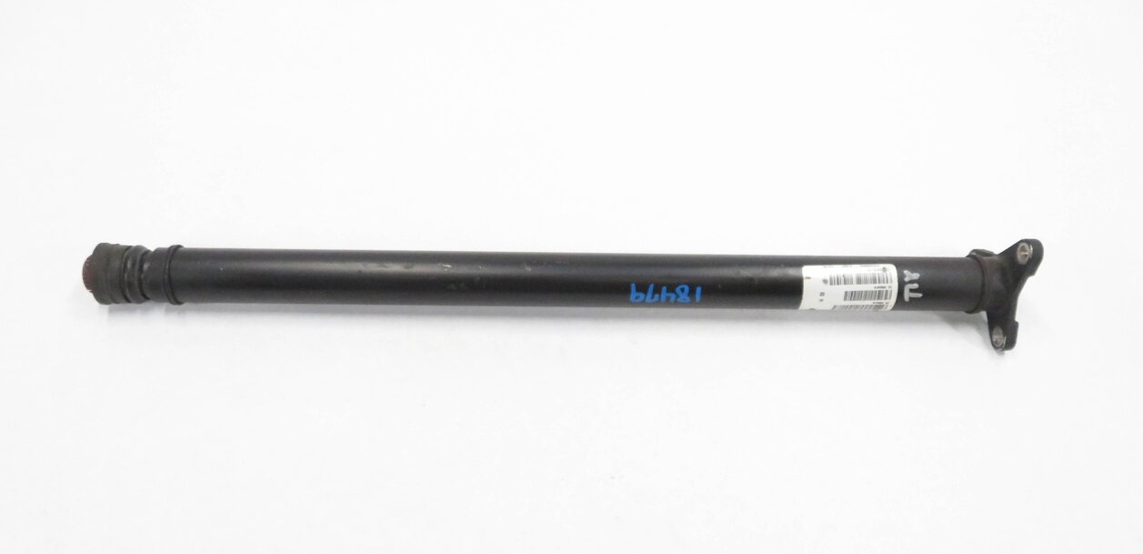 Thumbnail 2: 2007-2010 BMW X5 X6 (E70 E71) - 3.0L / 3.0TT FRONT DIFFERENTIAL DRIVE LINE SHAFT