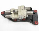 Thumbnail 2: 2007 BMW X5 (E70) 3.0L N52 ENGINE DYNAMIC DRIVE HYDRAULIC VALVE BLOCK