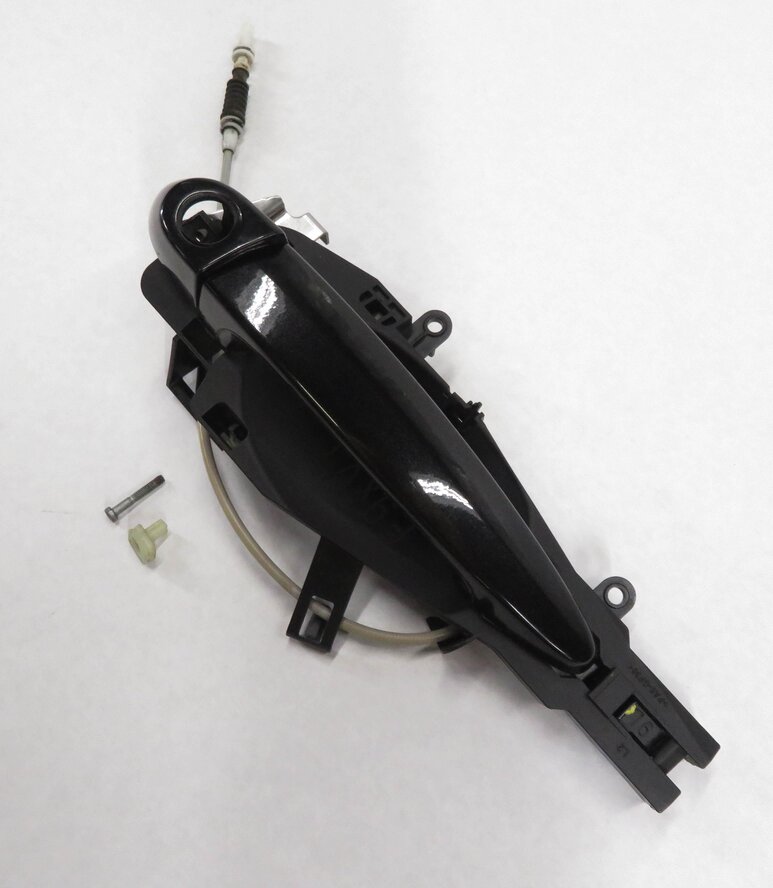 Thumbnail 1: 2007 BMW X5 (E70) RIGHT FRONT PASSENGER DOOR HANDLE (BLACK SAPPHIRE METALLIC)