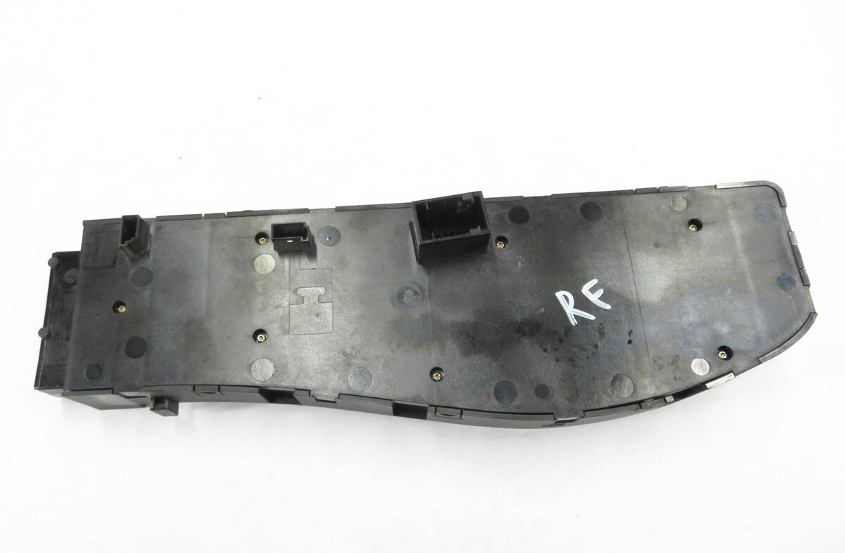 Thumbnail 5: 2004 BMW X5 (E53) RIGHT FRONT PASSENGER POWER SEAT ADJUST ADJUSTMENT SWITCH