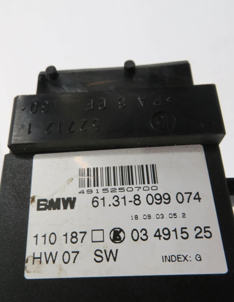 Thumbnail 7: 2004 BMW X5 (E53) RIGHT FRONT PASSENGER POWER SEAT ADJUST ADJUSTMENT SWITCH