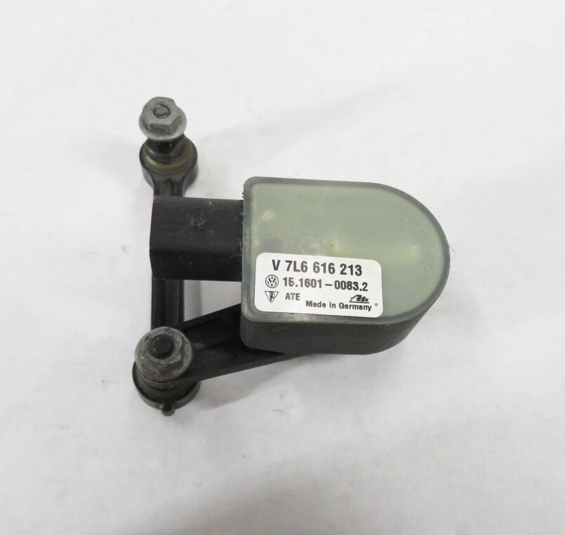 Thumbnail 3: 2013 AUDI Q7 (4L) LEFT FRONT DRIVER SUSPENSION HEIGHT LEVEL SENSOR