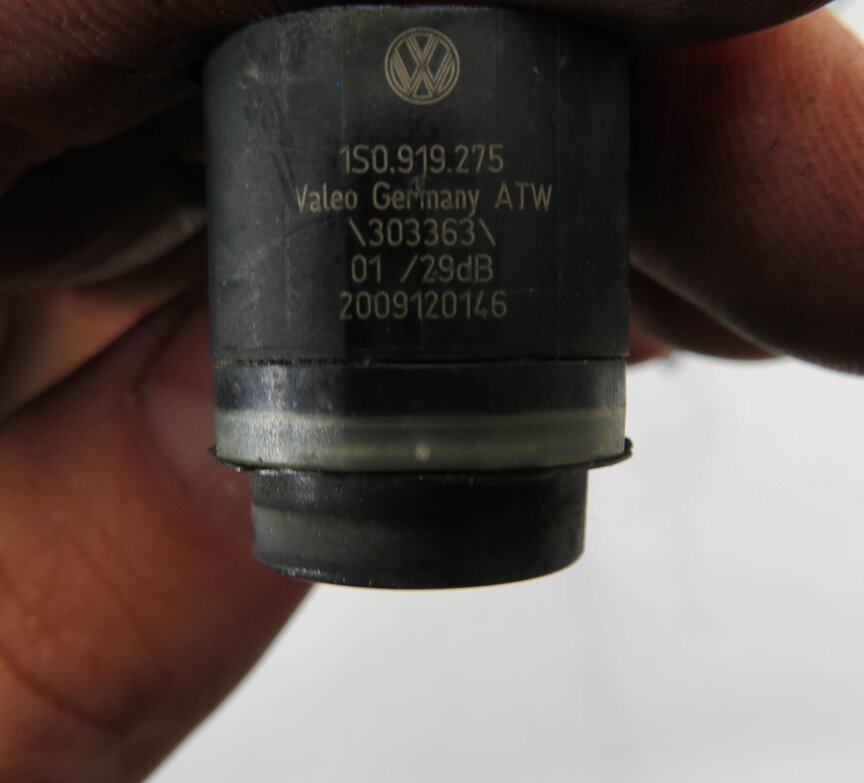 Thumbnail 6: 2013 AUDI Q7 (4L) REAR PDC PARK DISTANCE CONTROL SENSOR SET-4 (ORCA BLACK LC9X)