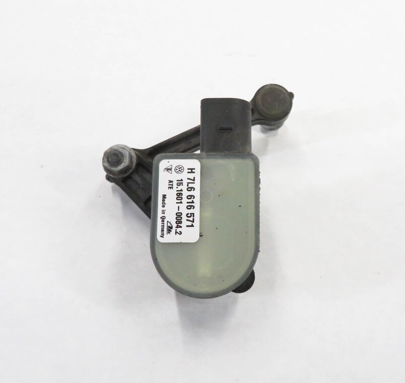 Thumbnail 2: 2013 AUDI Q7 (4L) LEFT DRIVER REAR SUSPENSION HEIGHT LEVEL SENSOR