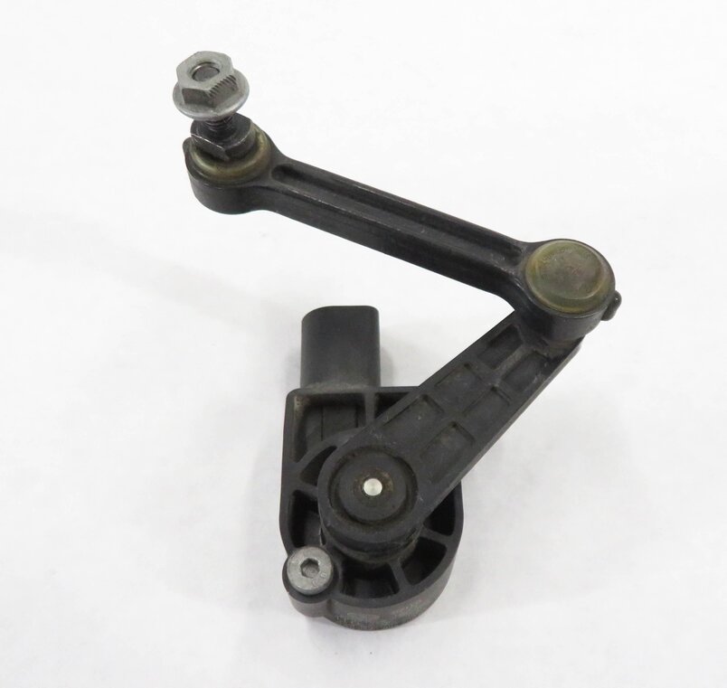 Thumbnail 5: 2013 AUDI Q7 (4L) LEFT DRIVER REAR SUSPENSION HEIGHT LEVEL SENSOR