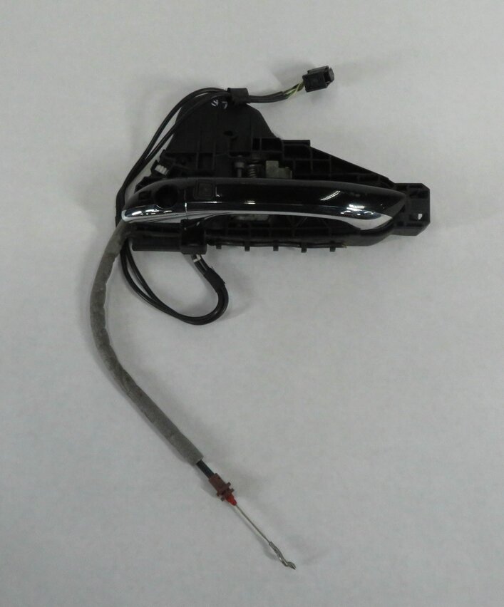 2007 MERCEDES BENZ GL450 (X164) LEFT FRONT DRIVER KEYLESS GO DOOR HANDLE (BLACK)