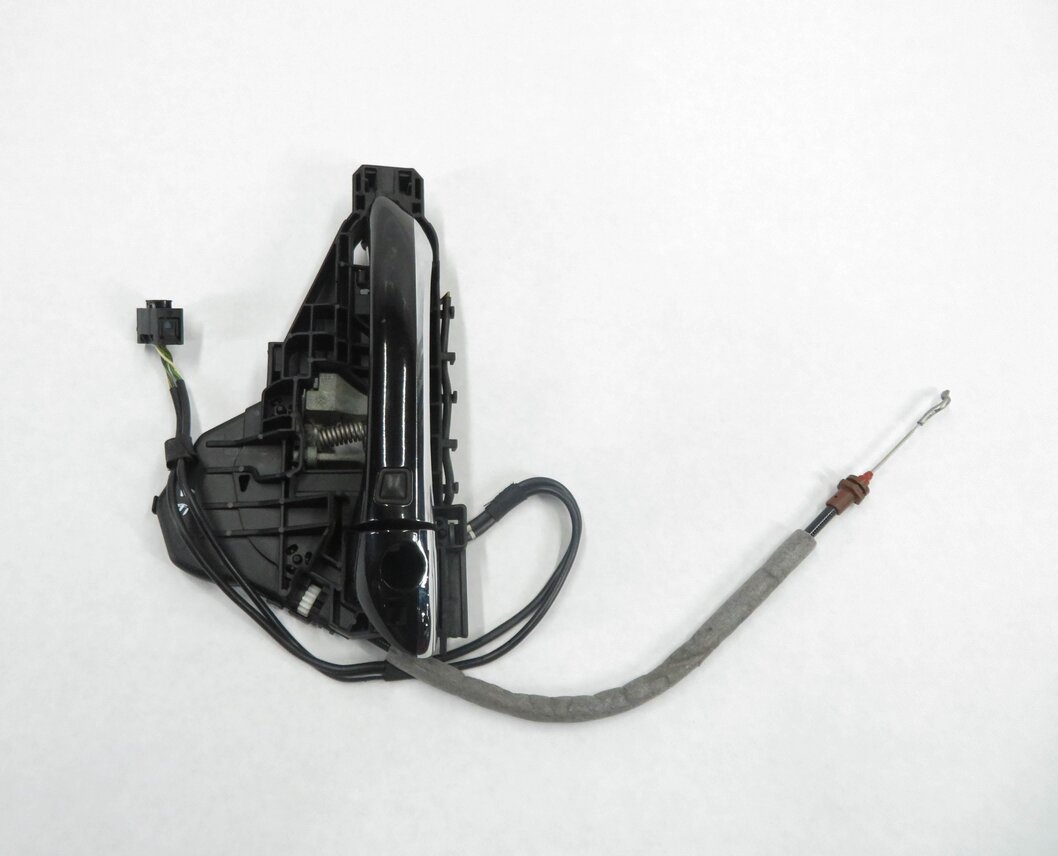 Thumbnail 2: 2007 MERCEDES BENZ GL450 (X164) LEFT FRONT DRIVER KEYLESS GO DOOR HANDLE (BLACK)